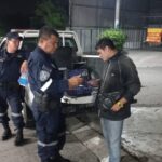 Conductor es sancionado por infringir las normas de tránsito 