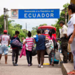 Menor de edad acompañado de su novia asalta a su abuela en San Vicente