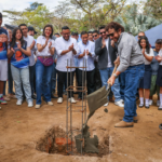 Ocho trabajadores quedaron atrapados debido a colapso de túnel en India