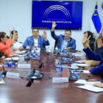 Empresarios del transporte enfrentan cargos por peculado tras suspender servicio público