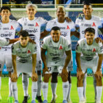 Talibán impone censura a obras de autoras en las universidades de Afganistán