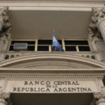 Impacto económico del aguinaldo anticipado dinamiza gasto y consumo, afirma Acevedo