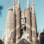 Mujer seguirá en detención tras ser acusada de tráfico de metanfetaminas