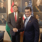 Filipinas se prepara ante la llegada del tifón Fung-wong