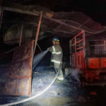 Trump advierte a Canadá con arancel del 100% si firma un acuerdo comercial con China