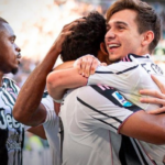 Anitta anuncia colaboración con Shakira en su álbum Equilibrivm