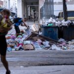 Capturan a tres hombres acusados de agredir y amenazar a una persona en Santa Ana