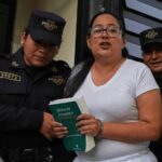 Juzgado envía a juicio a dos mujeres acusadas de tráfico de drogas en San Salvador