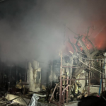 Terremoto en Japón deja 30 muertos mientras continúan las labores de rescate