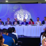 Escuelas salvadoreñas superan el promedio nacional en evaluación PISA
