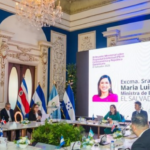 Presentan cuaderno sobre los vínculos y aportes de la diáspora salvadoreña